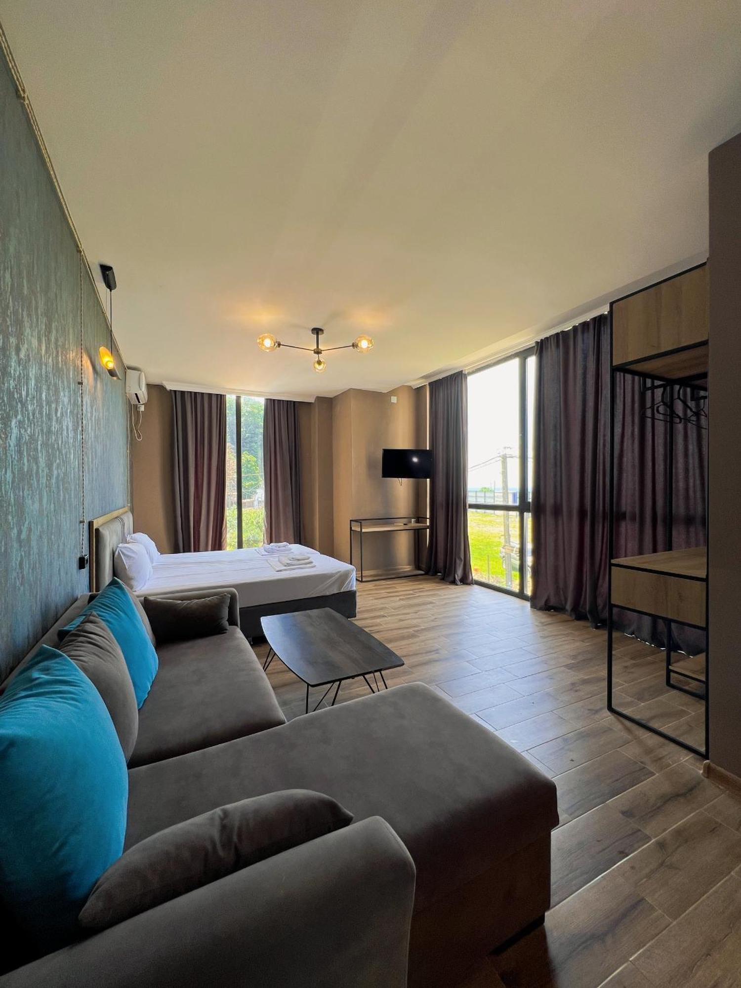 Casa Del Mar Otel Kvariati Dış mekan fotoğraf