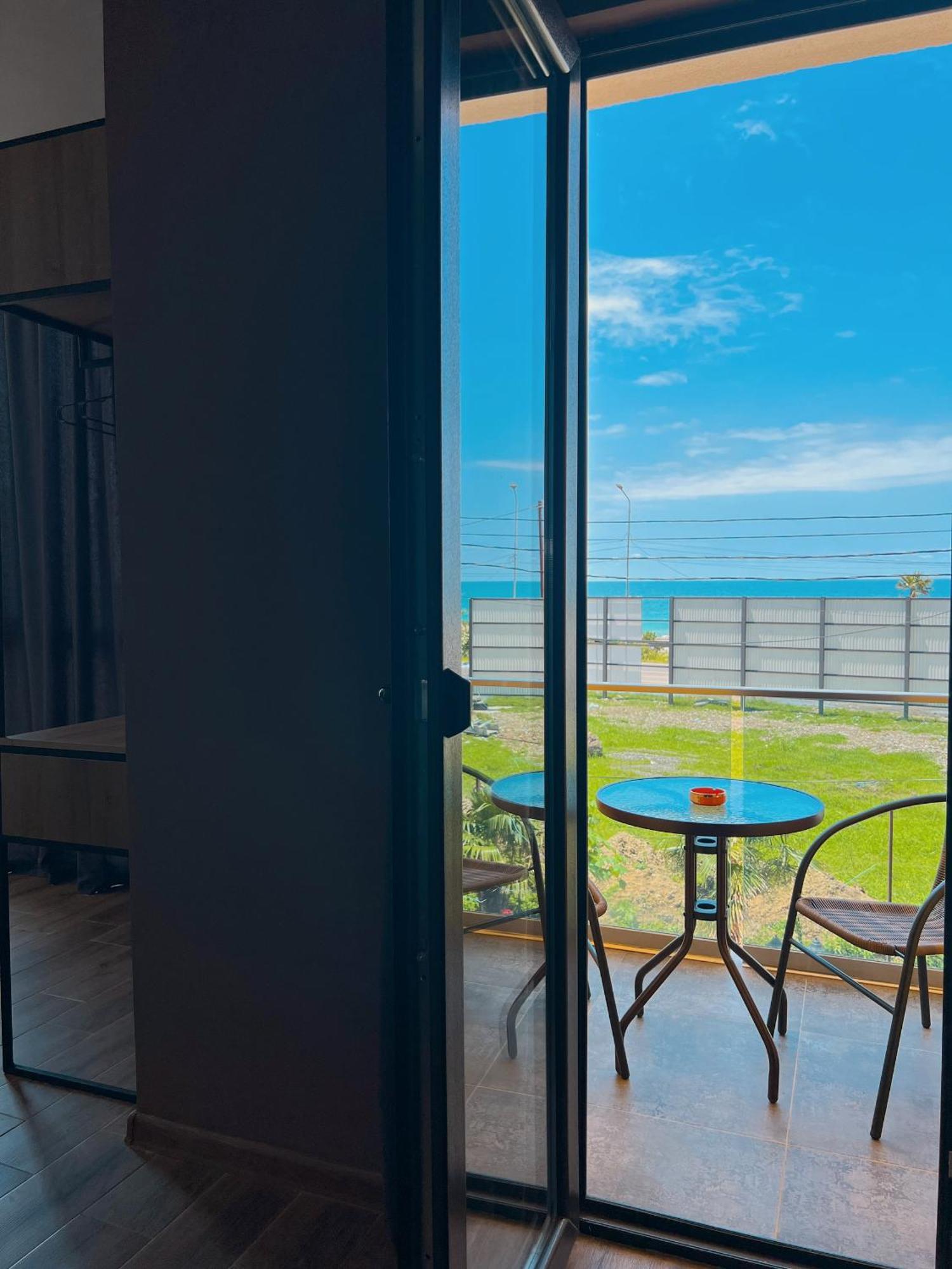 Casa Del Mar Otel Kvariati Dış mekan fotoğraf